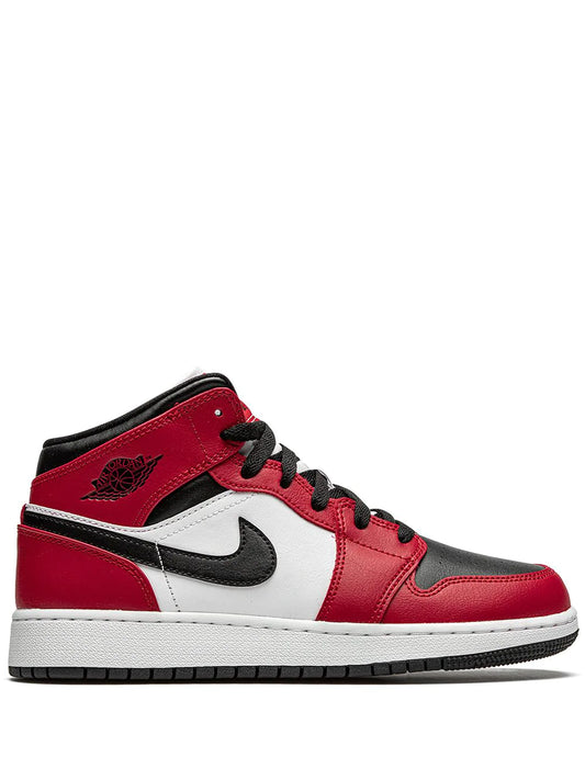 Jordan 1 Mid Chicago Black Toe