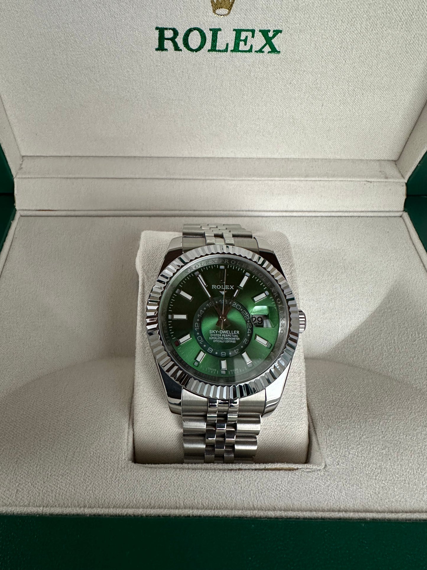 Rolex - Sky Dweller Mint Green