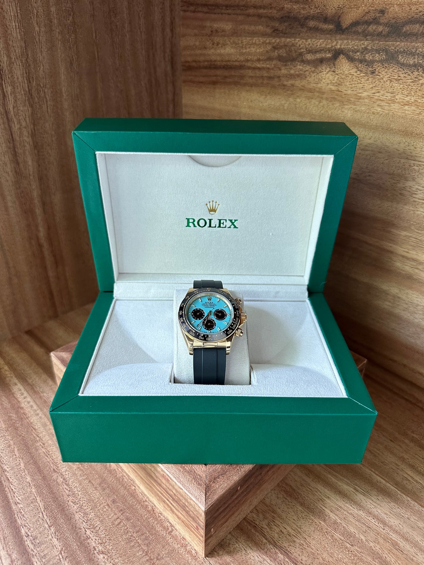 Rolex - Cosmograph Daytona Oysterflex Yellow Gold Turquoise Dial