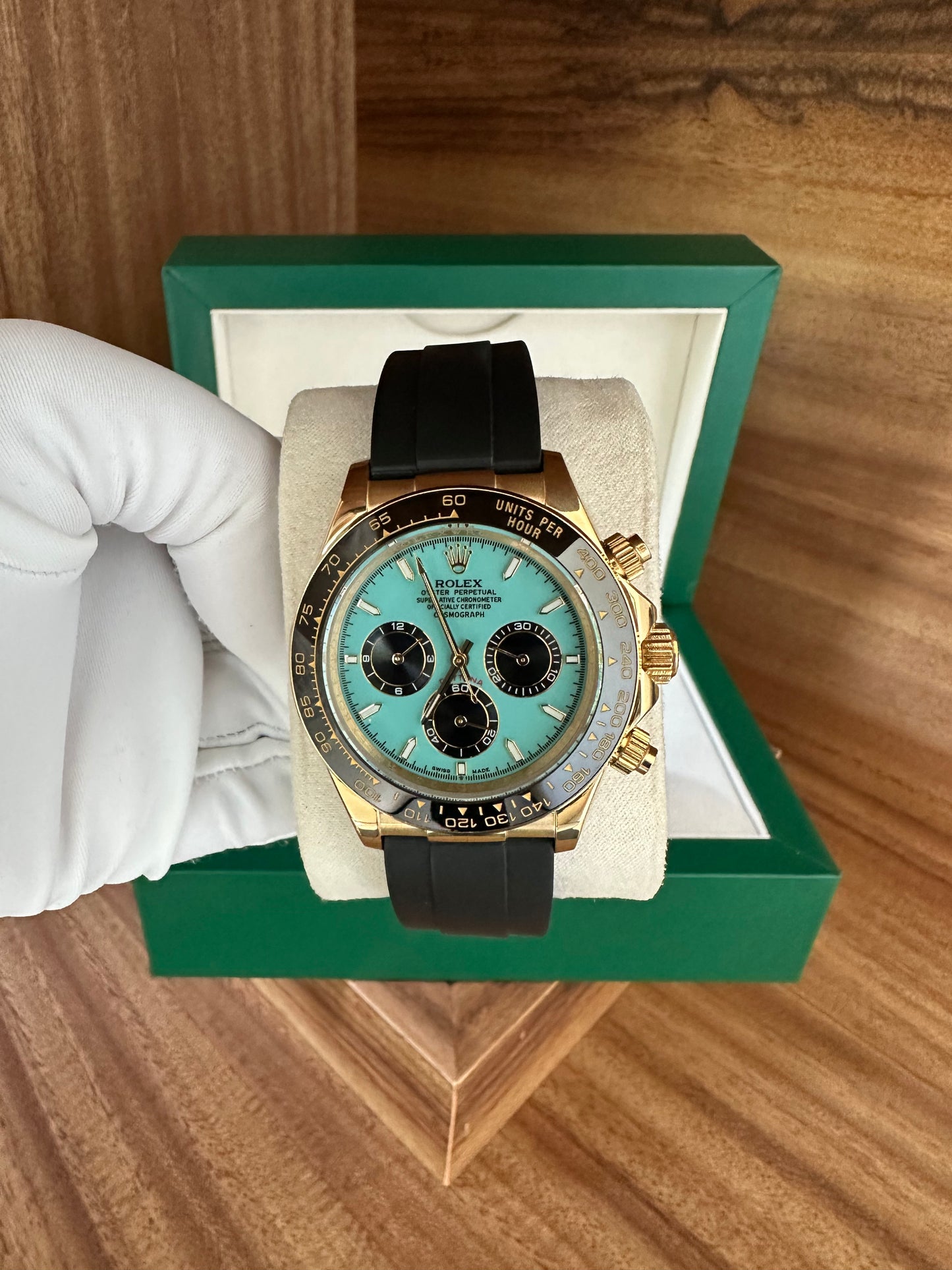 Rolex - Cosmograph Daytona Oysterflex Yellow Gold Turquoise Dial