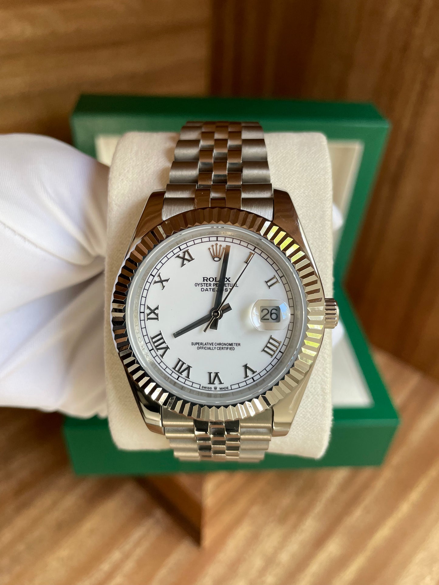 Rolex - Datejust Oyster Perpetual White