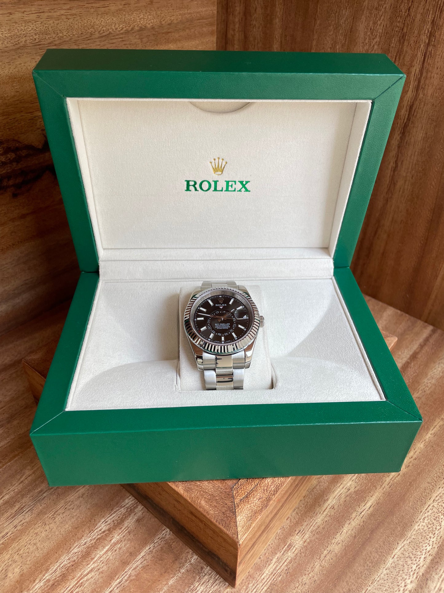 Rolex - Sky Dweller Black