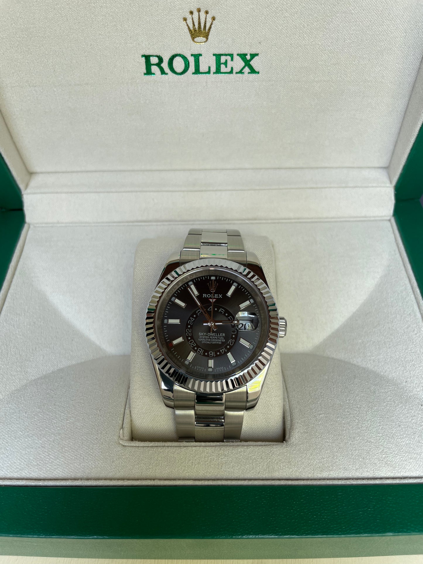 Rolex - Sky Dweller Black