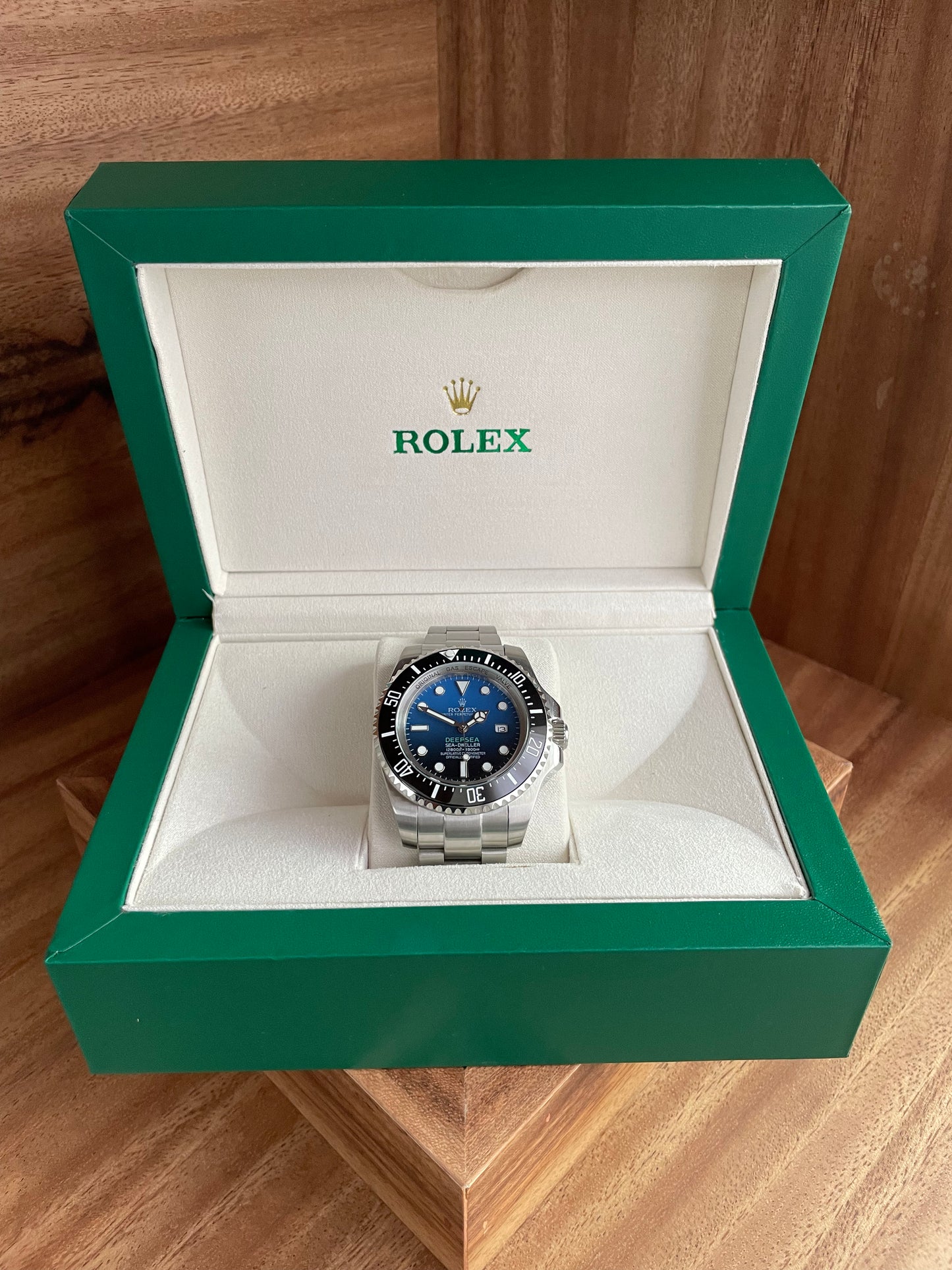 Rolex - SeaDweller Deepsea (James Cameron)
