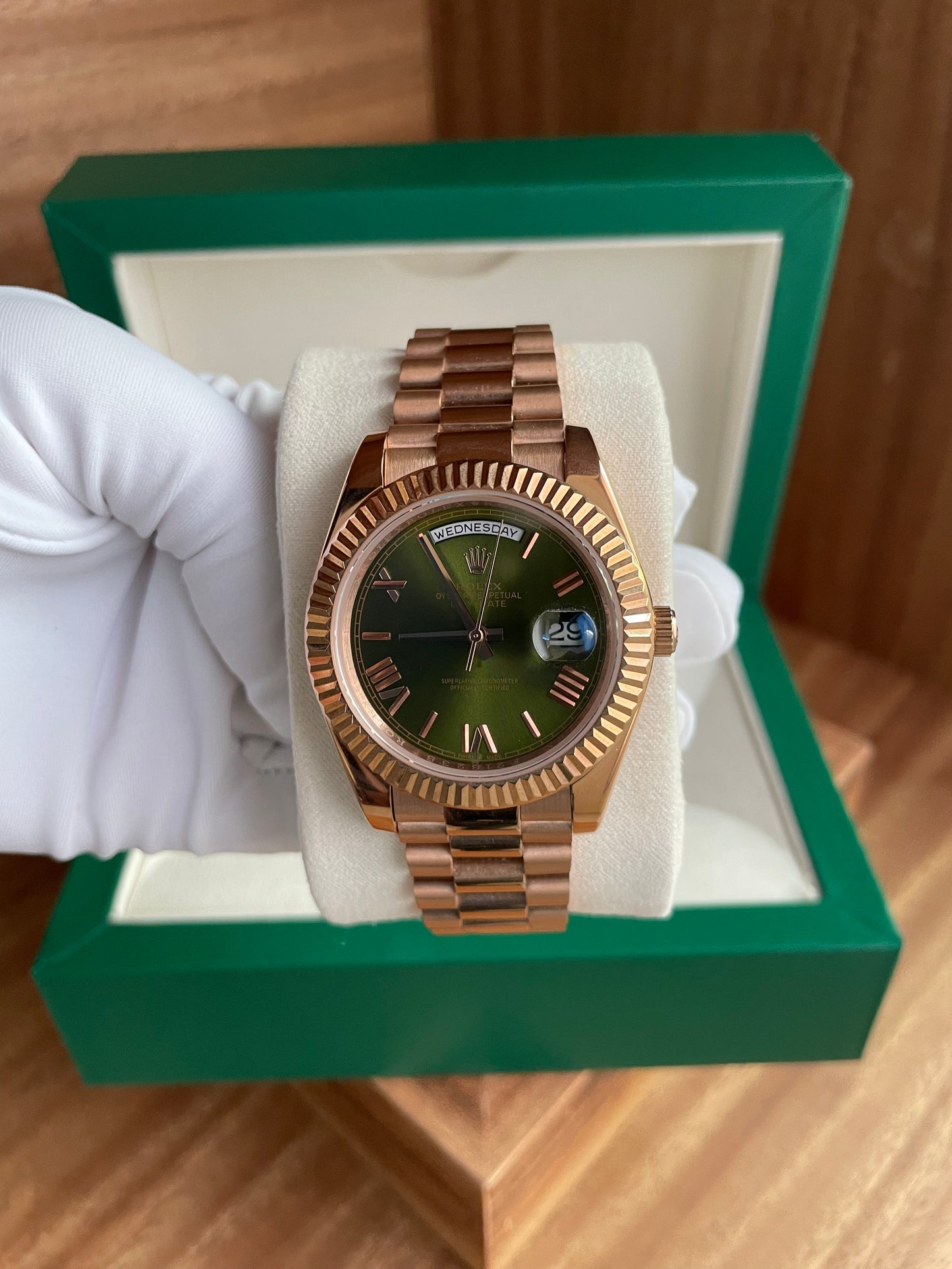 Rolex - Day Date Oyster Perpetual Rose Gold